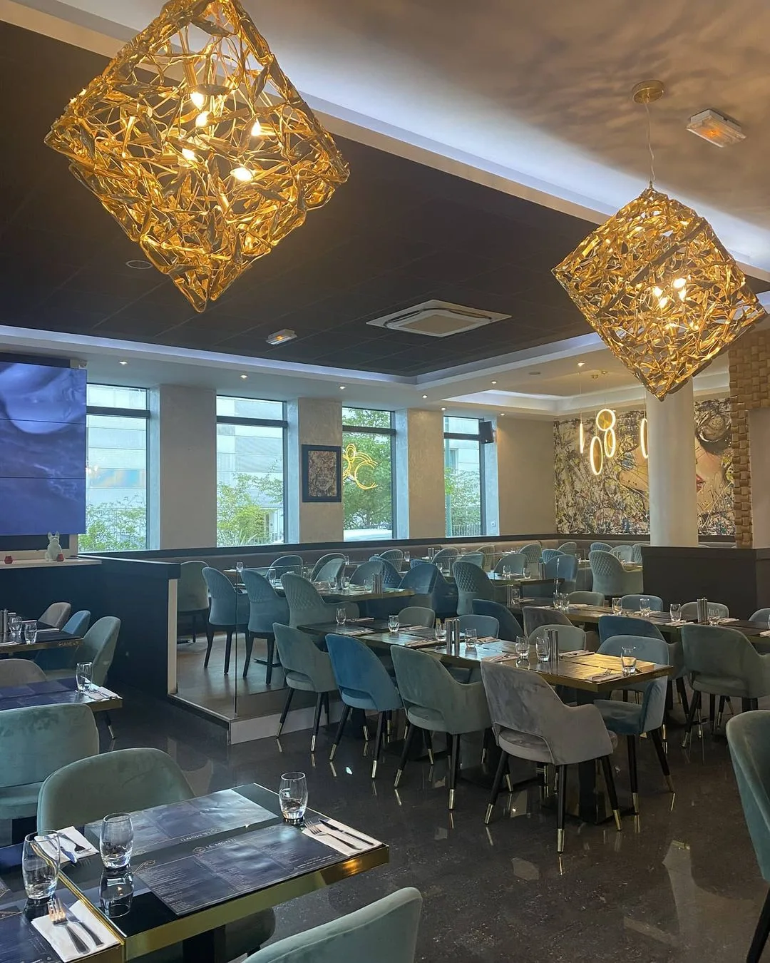 Le Monti Ristorante proje görseli 4