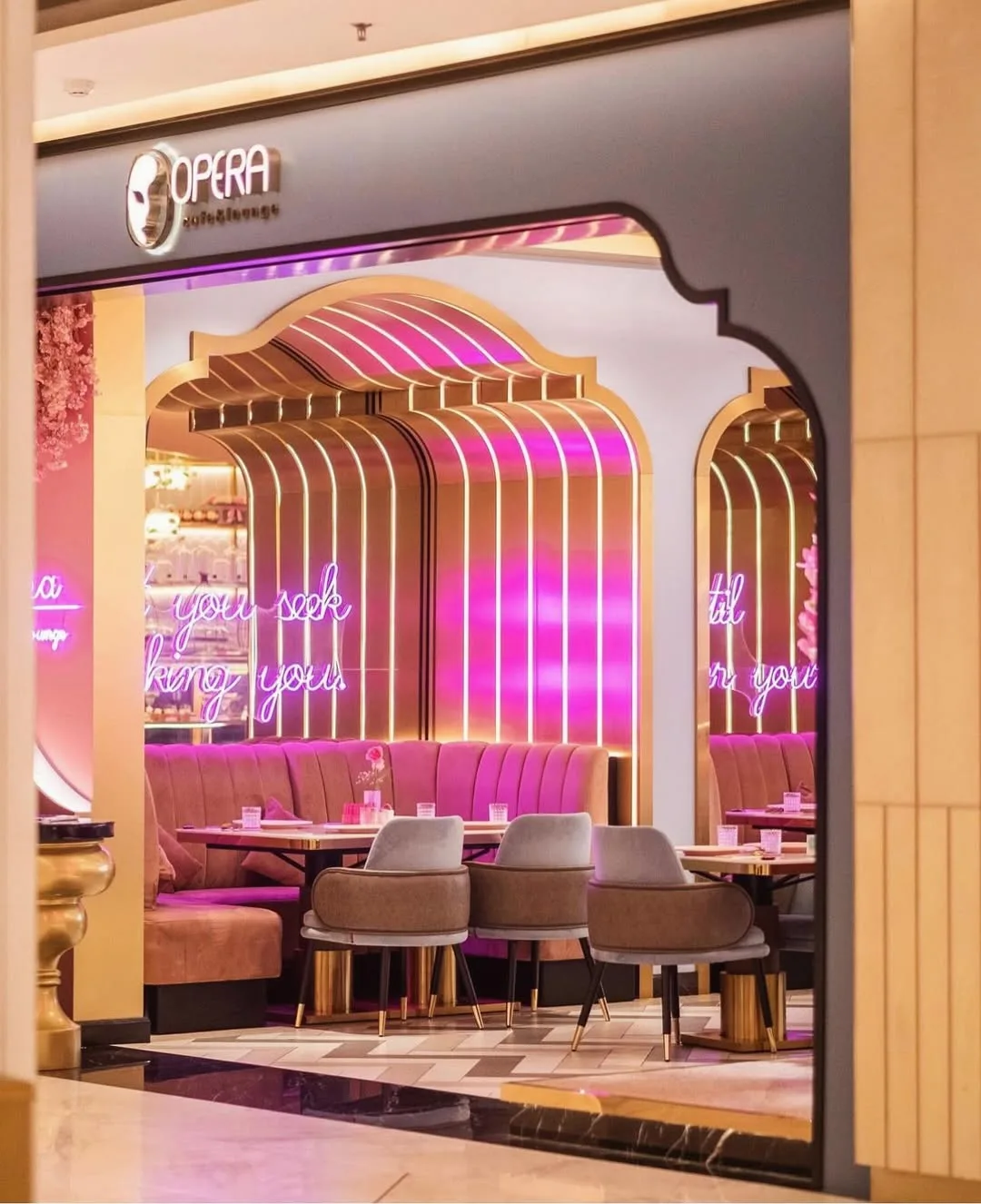 OPERA CAFE KUALA LUMPUR MALAYSIA OLCHEG DESIGN proje görseli 10
