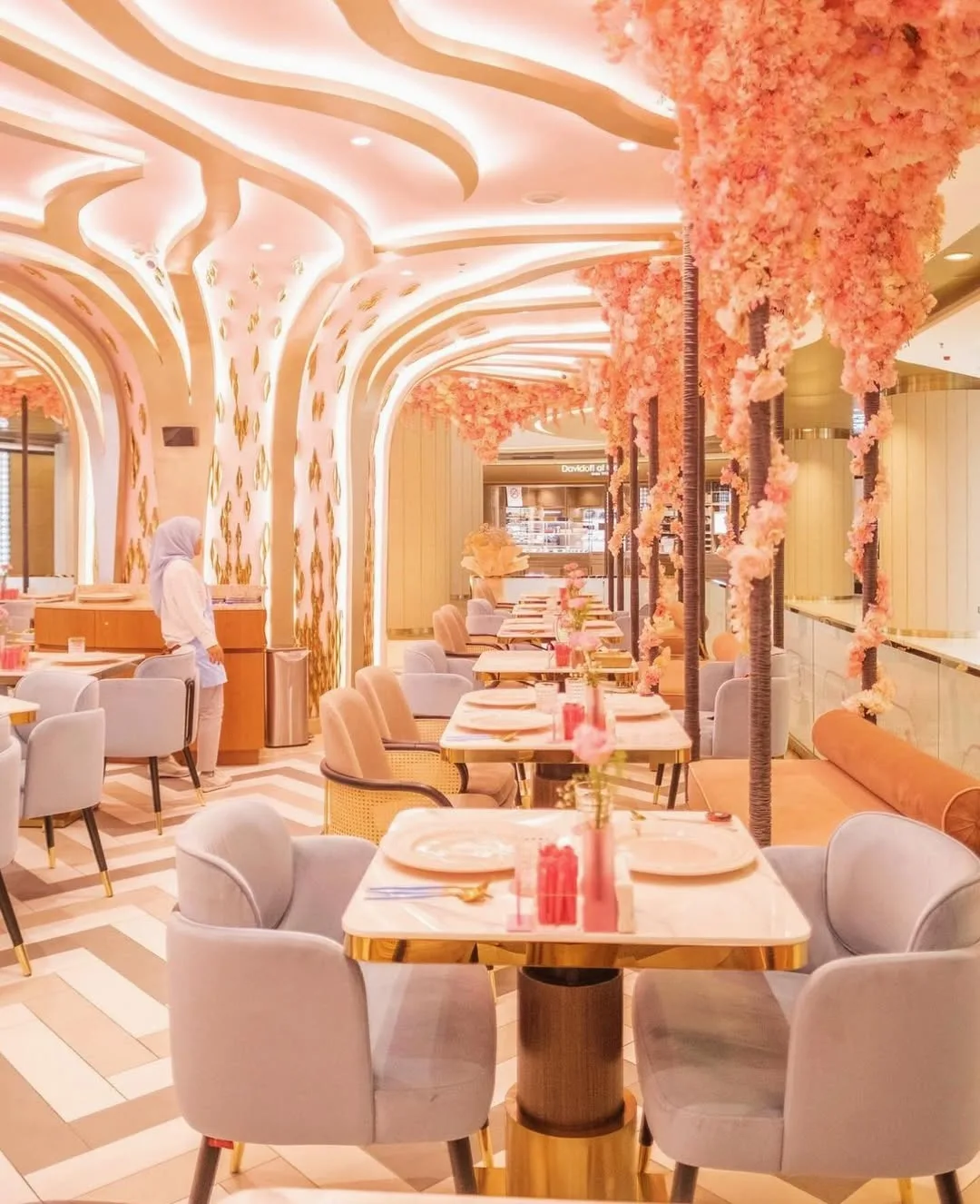OPERA CAFE KUALA LUMPUR MALAYSIA OLCHEG DESIGN proje görseli 11
