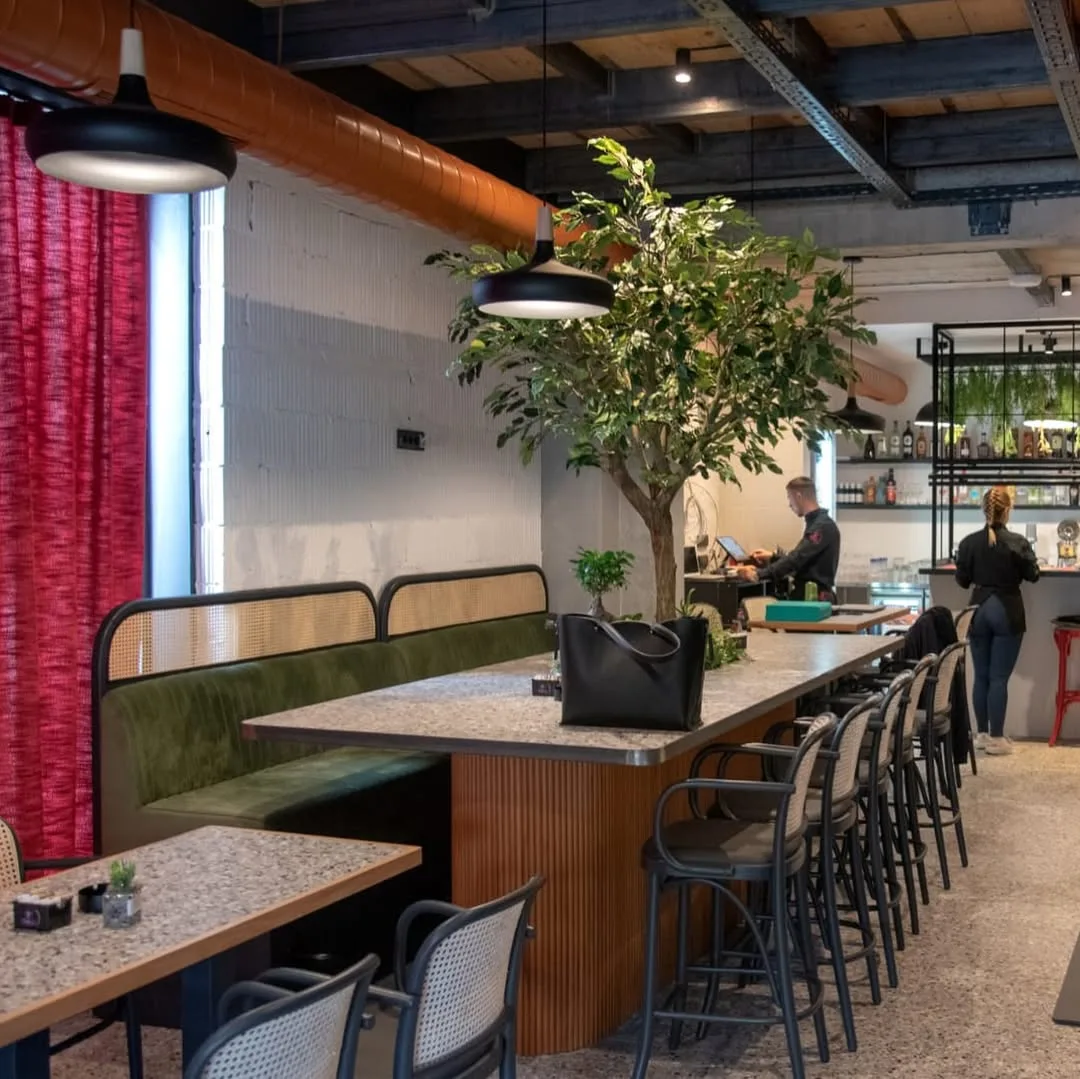 PICCOLO & HOCUS POKUS IGRAONICA RESTAURANT NIS SERBIA proje görseli 4