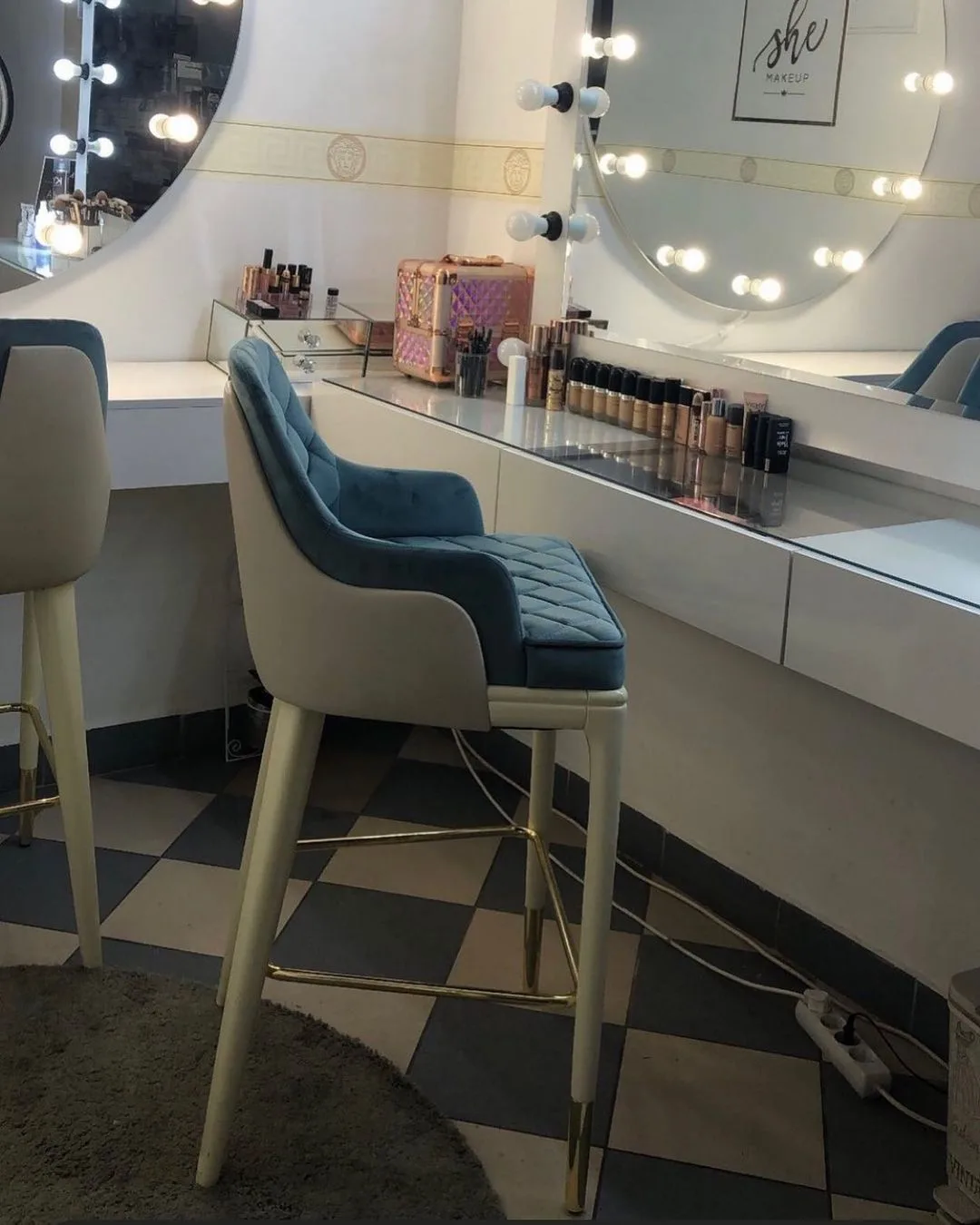 She - Make Up - Belgrad - SERBIA